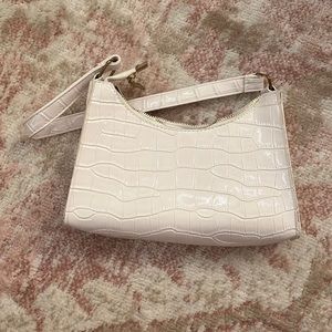 white faux alligator skin purse/clutch.